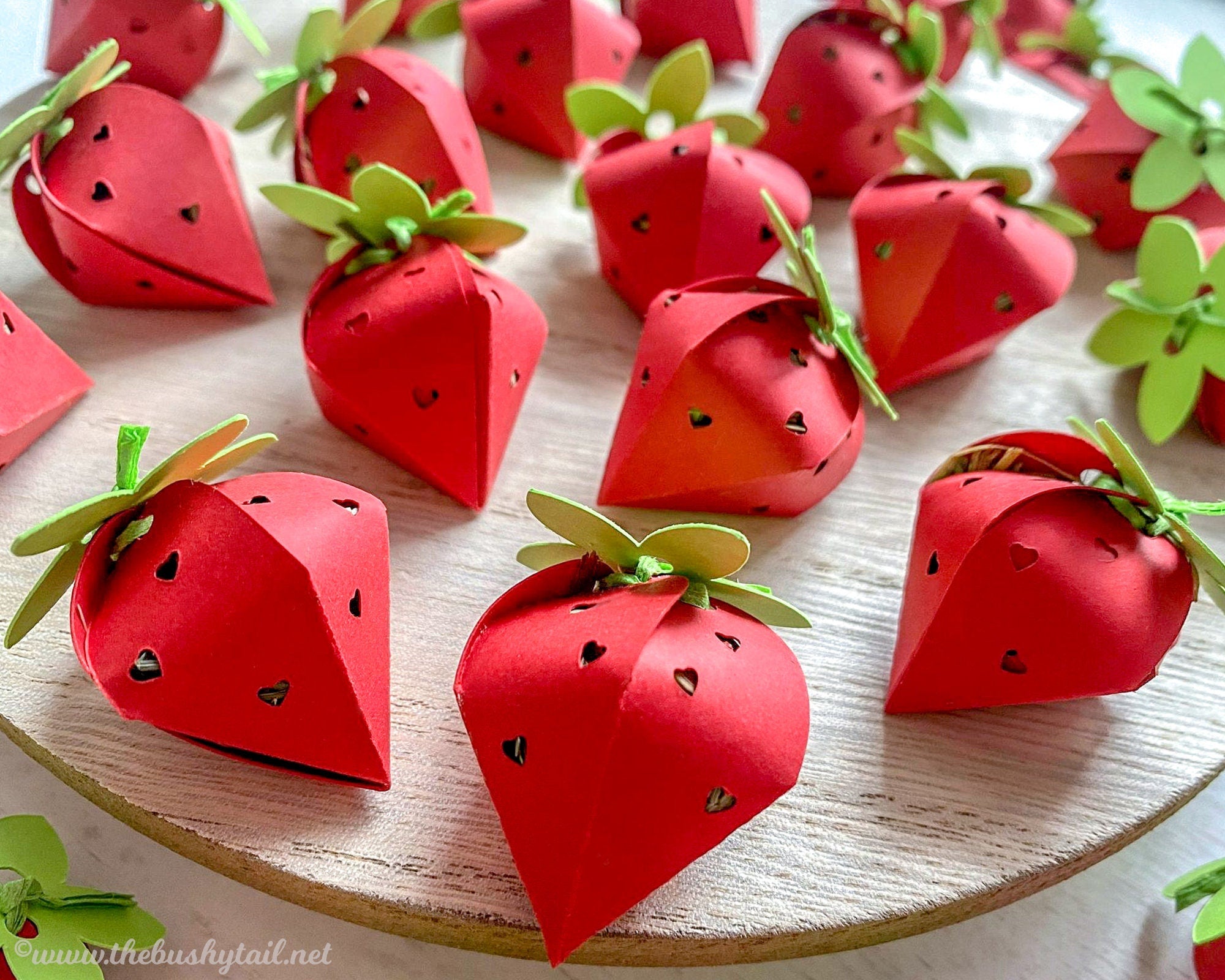 Bitty Berries - 6 Pack of Mini Rabbit & Guinea Pig Foraging Toys