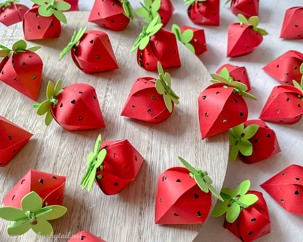 Bitty Berries - 12 Pack of Mini Rabbit & Guinea Pig Foraging Toys