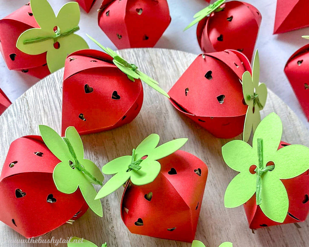 Strawberry Foraging Toys - 5 Pack of Handmade Rabbit & Guinea Pig Treats